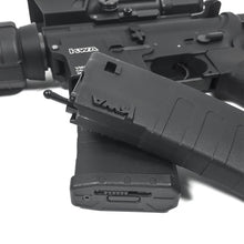 Load image into Gallery viewer, KWA VM4A1 Automatic Electric Gun