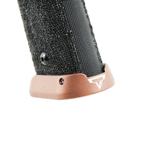 Load image into Gallery viewer, JOHN WICK 4- TTI Sand Viper Hi-Capa by JAG Arms Airsoft Pistol - Green Gas