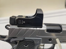 Load image into Gallery viewer, Echo1 Cyclops Airsoft Pistol - Black