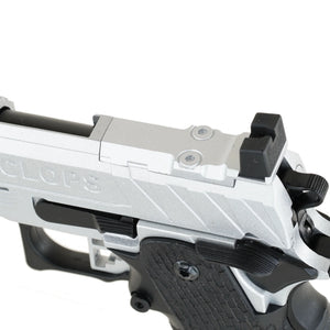 Echo1 Cyclops Airsoft Pistol - Silver